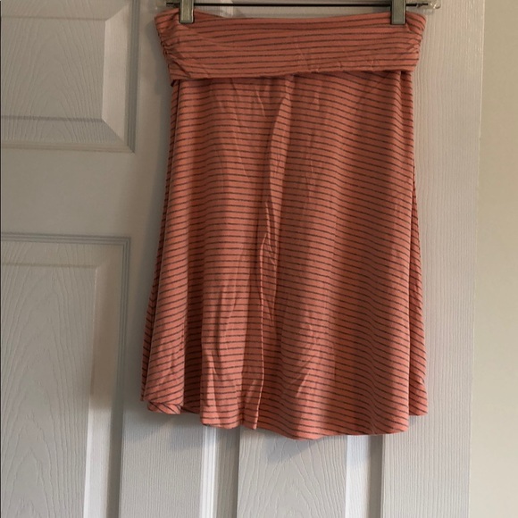 Pink and Grey Striped Skirt - Picture 3 of 3